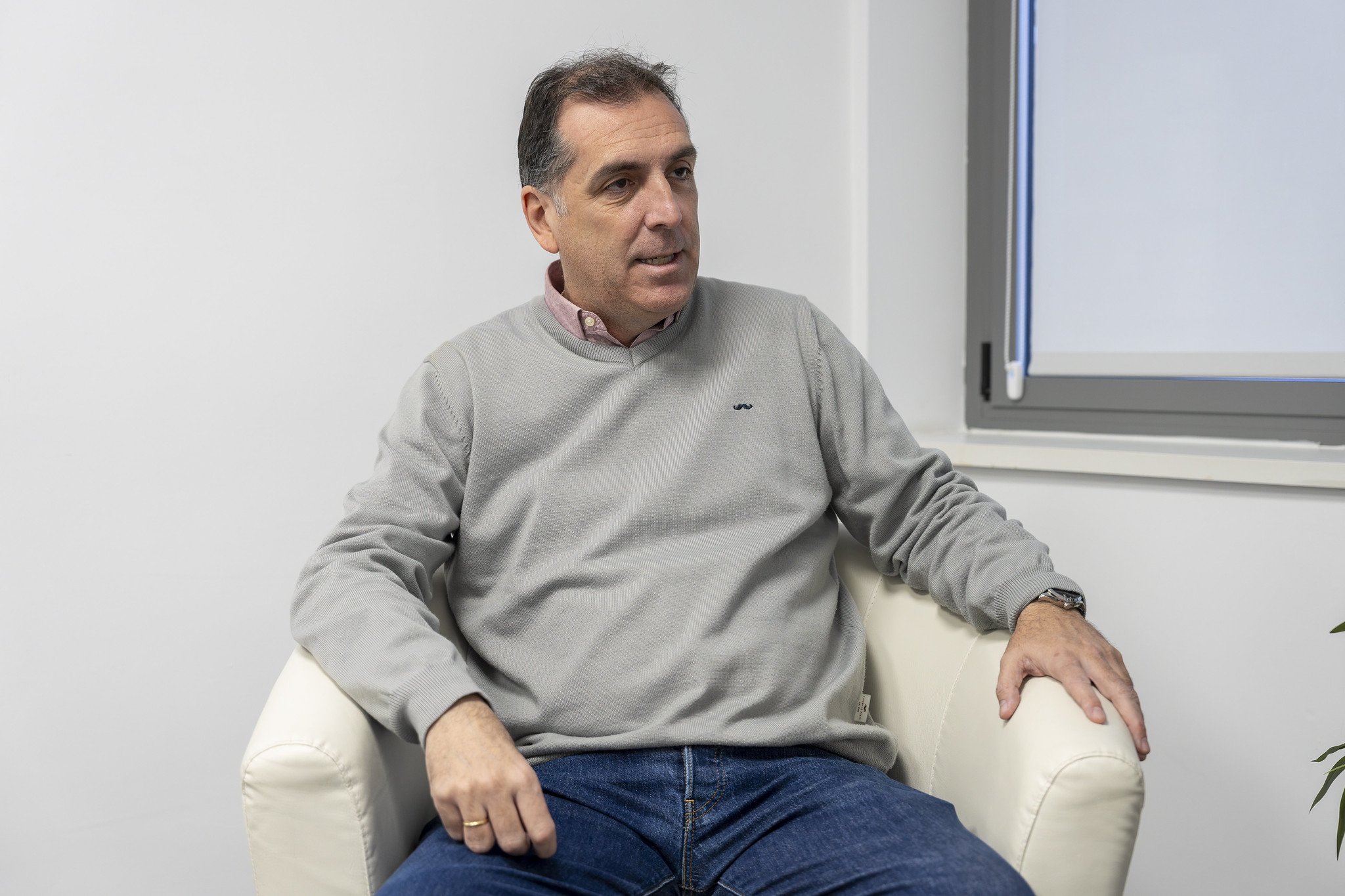 10 meses de prisión e inhabilitación para Samuel Vázquez -policía purgado por el ministro del Interior- y portavoz de Seguridad e Inmigración de Vox, por delito electoral / Foto: Pablo Moreno