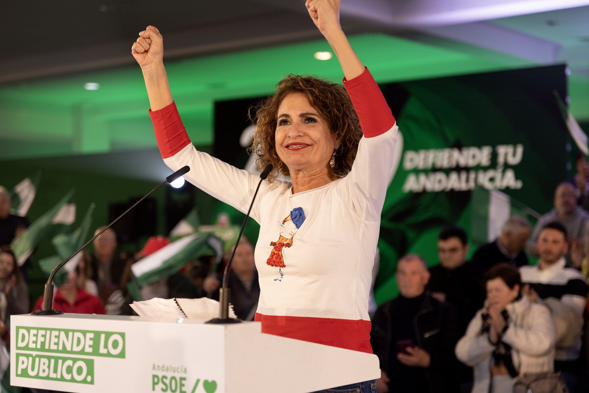 Para más pitorreo y vergüenza, llega Marisu Montero y antes de marcharse a Andalucía deja un 'regalito' más