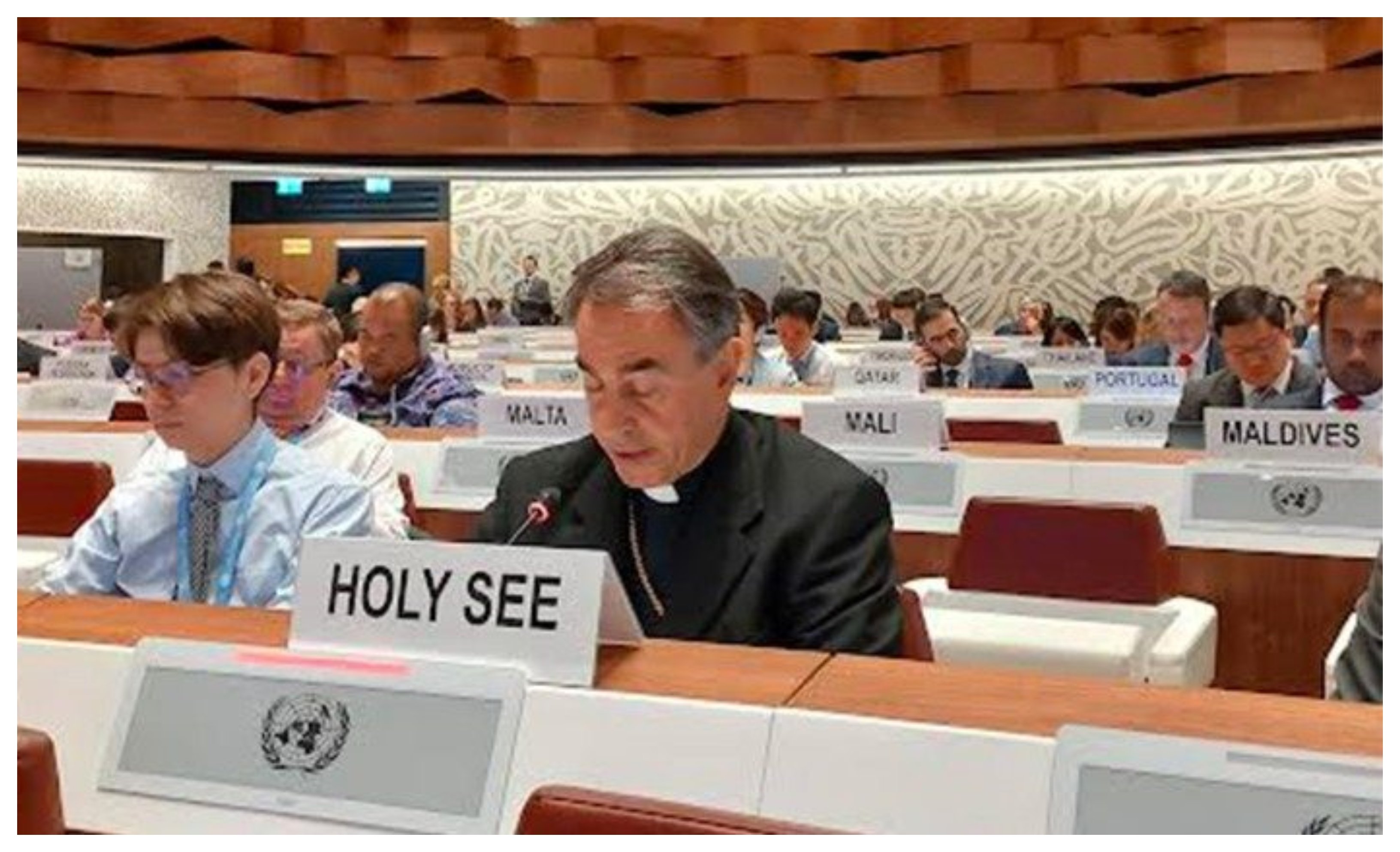 El arzobispo Ettore Balestrero, Observador Permanente de la Santa Sede ante las Naciones Unidas