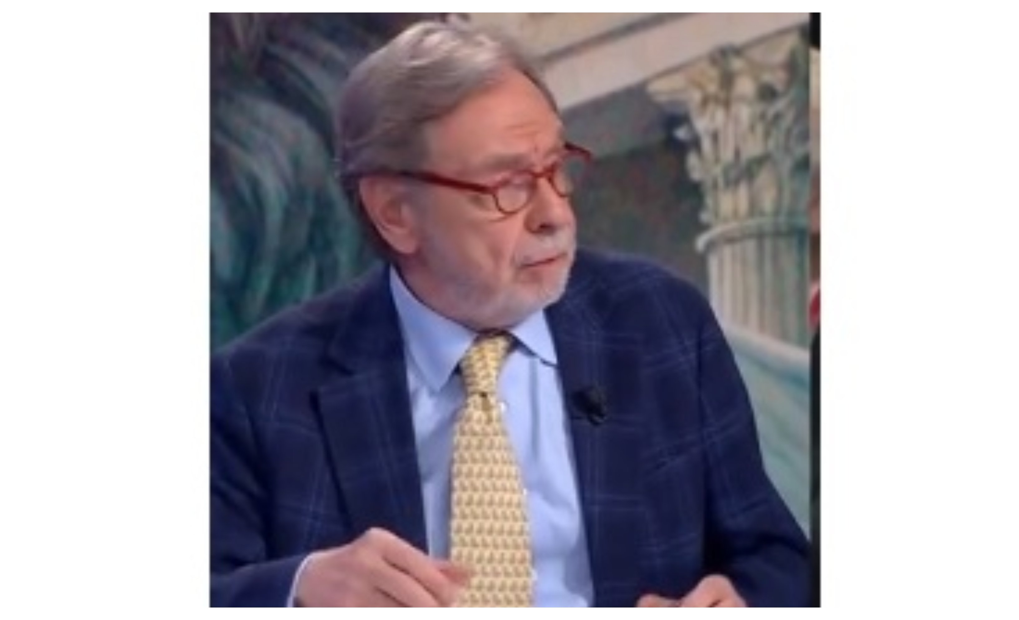 Escucho a Juan Luis Cebrián defender en Telemadrid la muerte de Noelia, porque era su libertad individual, era ella la que tenía que decidir. Pues no, Janli: tus palabras resultan tan redondas como falsas