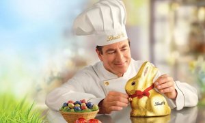 En 1952, nació su famoso conejito de chocolate (Lindt Gold Bunny) de la mano de un maestro chocolatero y su hija