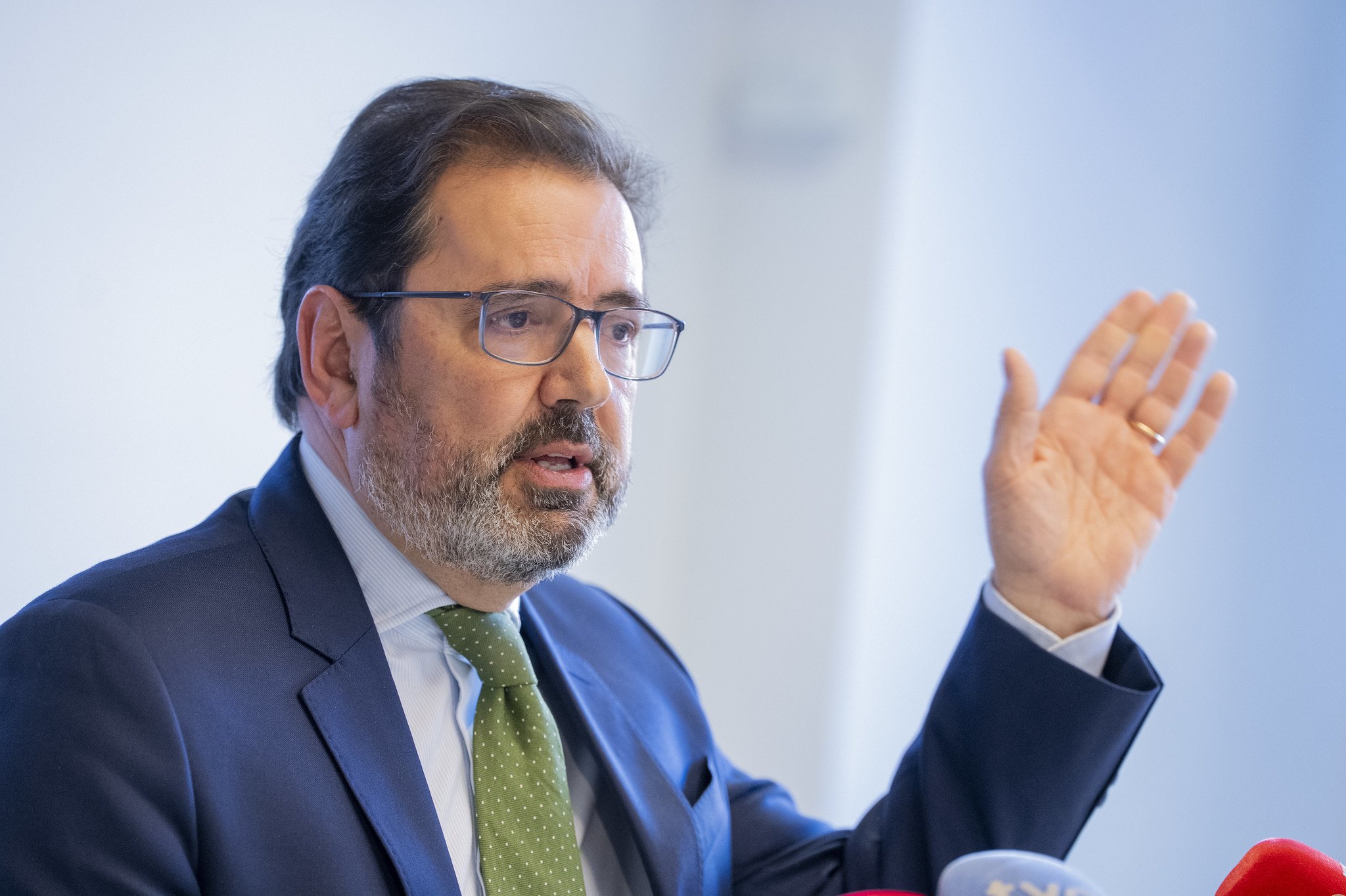 “Estas buenas cifras debemos llevarlas con cierta cautela ante el encarecimiento del queroseno, y la incertidumbre que genera la situación geopolítica”, ha señalado el presidente de ALA, Javier Gándara, quien además es director de Políticas Públicas de la aerolínea low cost británica easyJet y su director general para el Sur de Europa / Foto: Pablo Moreno