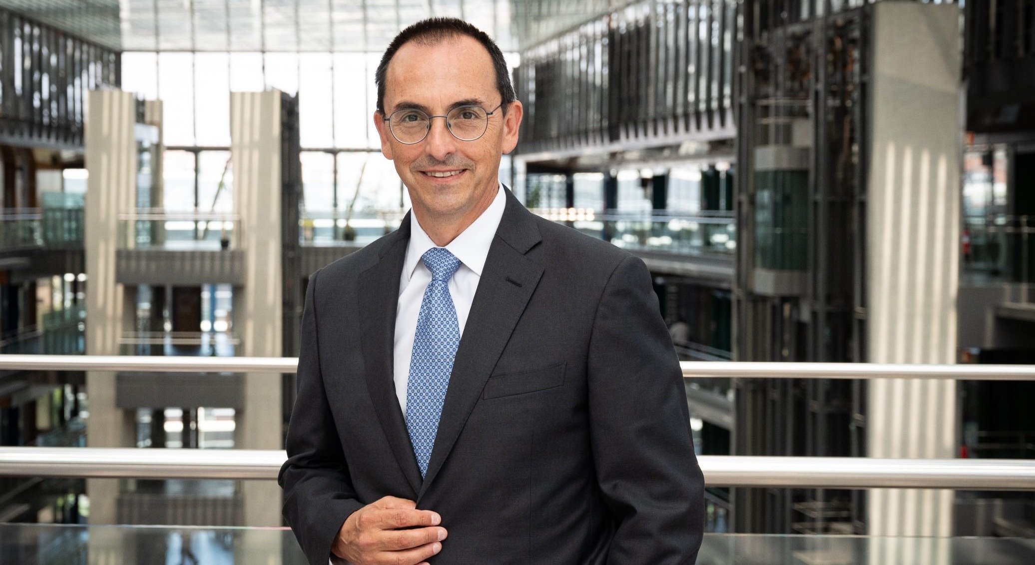 Gianni Vittorio Armani releva a José Bogas como CEO de Endesa