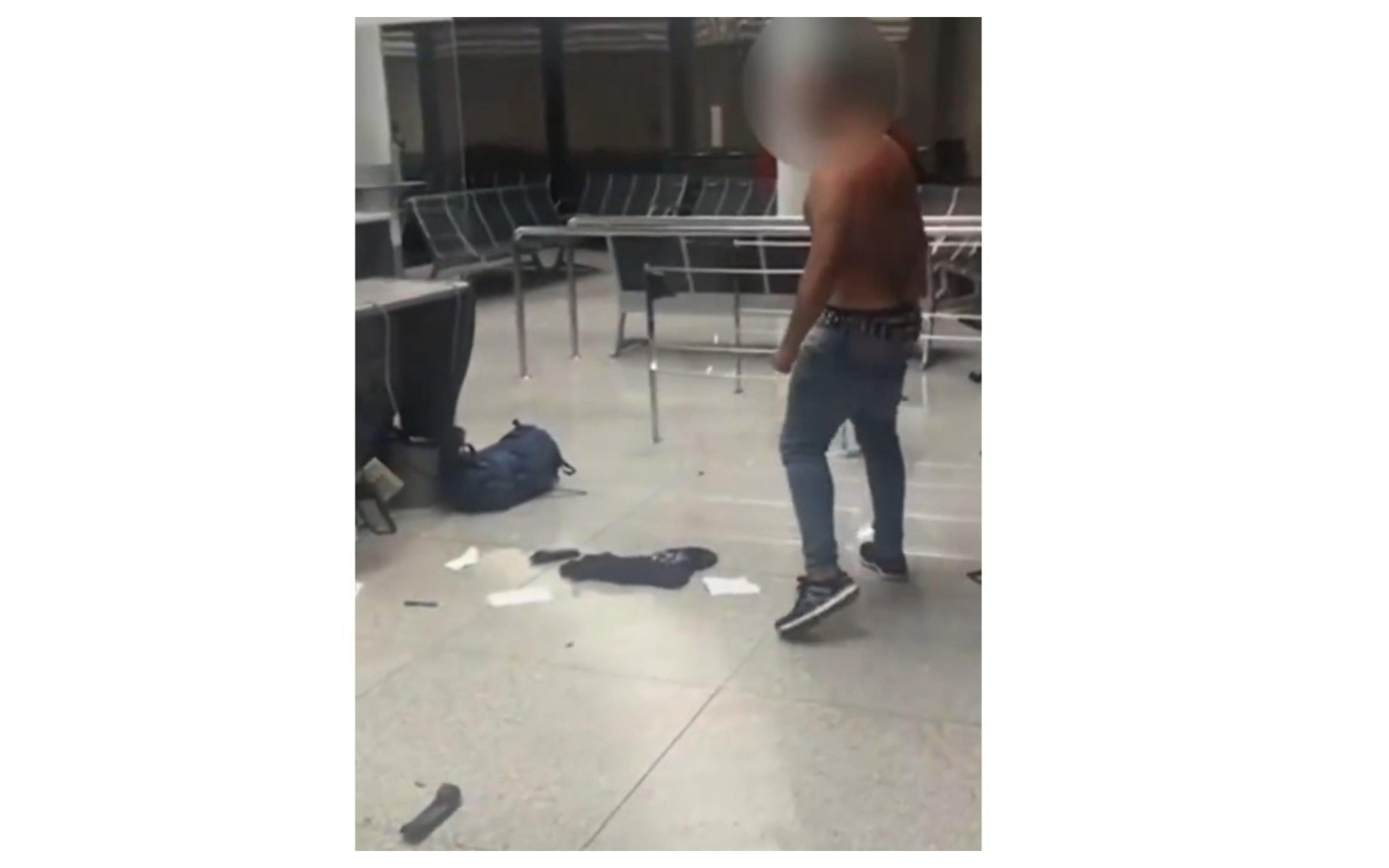 Un marroquí ataca a personal de Ryanair y destroza mobiliario del aeropuerto, tras perder su vuelo... por ir borracho