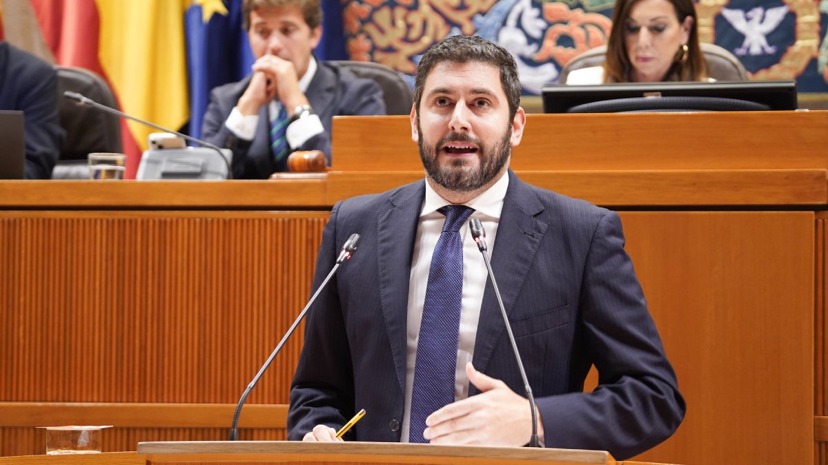 El vicepresidente primero será Alejandro Nolasco (Vox), que también ocupa la consejería de Desregulación, Bienestar Social y Familia