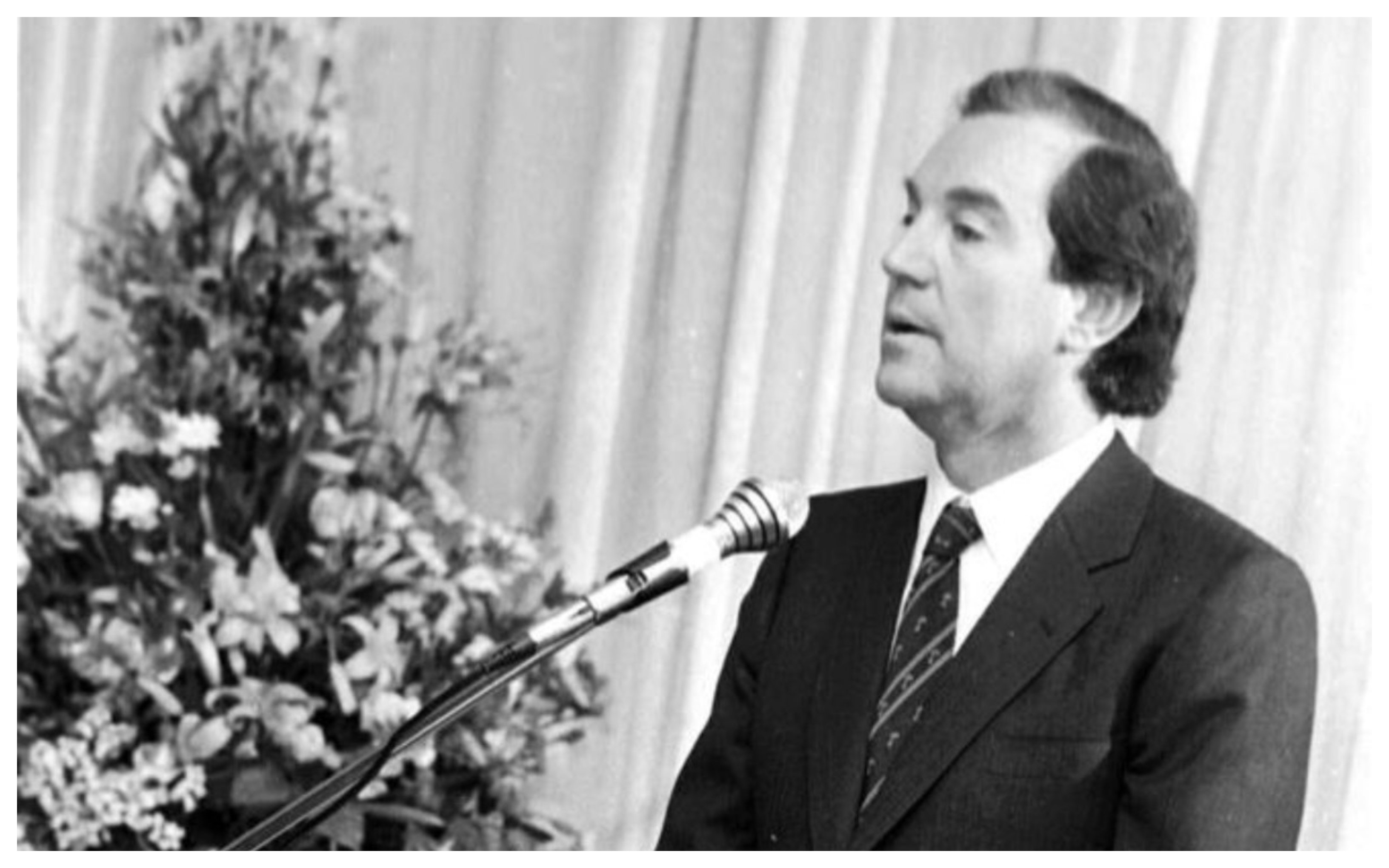 Muere Carlos Garaicoechea