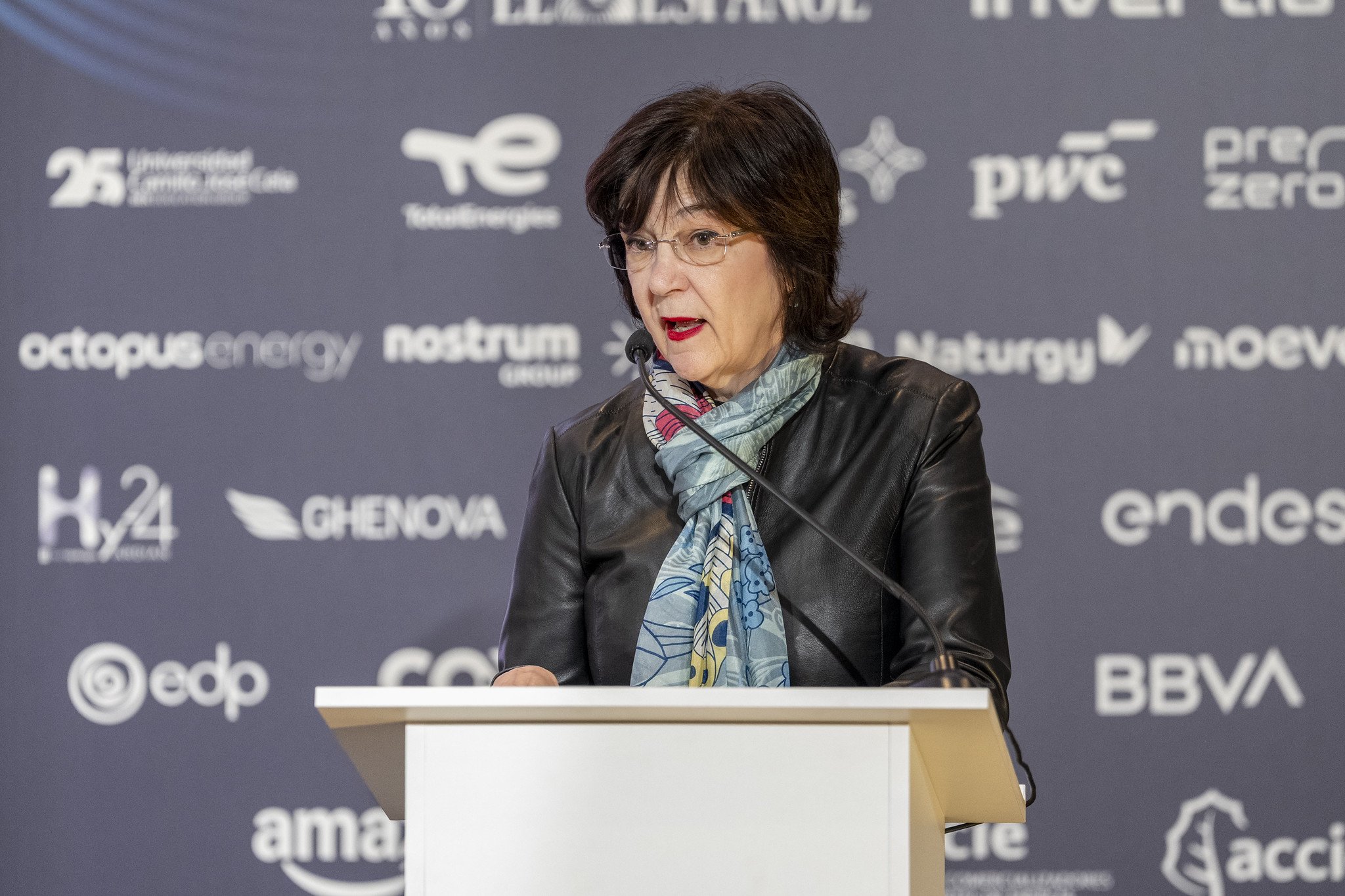 Cani Fernández (ya en línea de salida en la CNMC, pues su mandato acaba el próximo 15 de junio) insiste en proteger a Beatriz Corredor y abre ocho nuevos expedientes sancionadores a las energéticas / Foto: Pablo Moreno