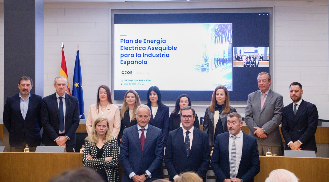 La Alianza por la Competitividad de la Industria Española propone cinco medidas para abaratar hasta un 30% el coste eléctrico industrial