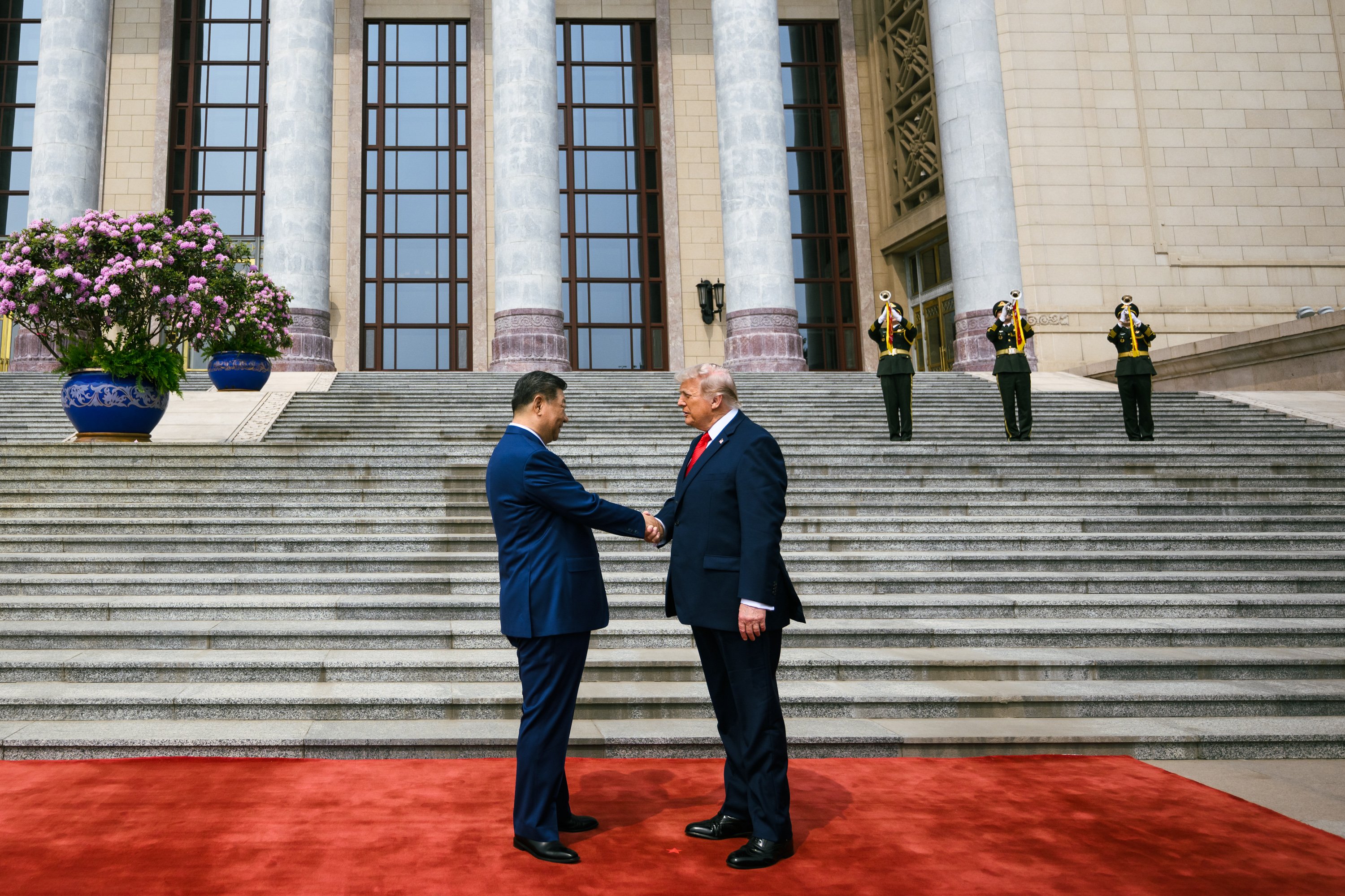 "Xi Jinping es mi amigo", dice Trump... pues, querido, eres amigo del peor tirano del mundo