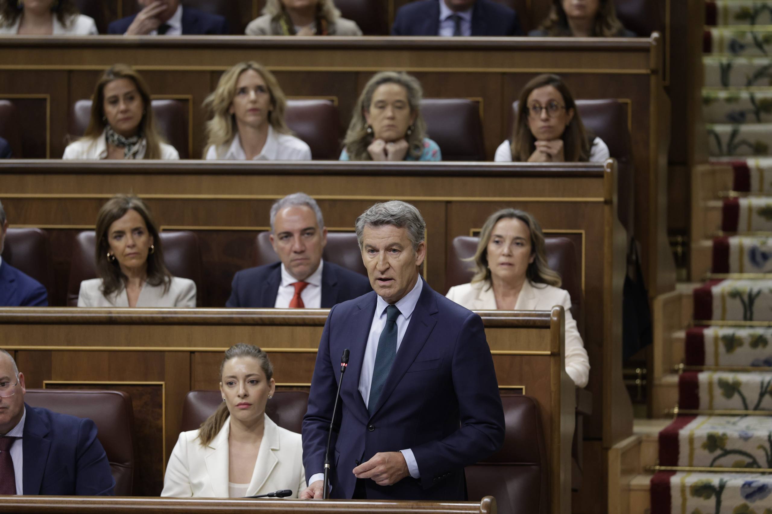 Núñez Feijóo: "España está llena de corruptos y me voy a encargar de cambiar todo esto"