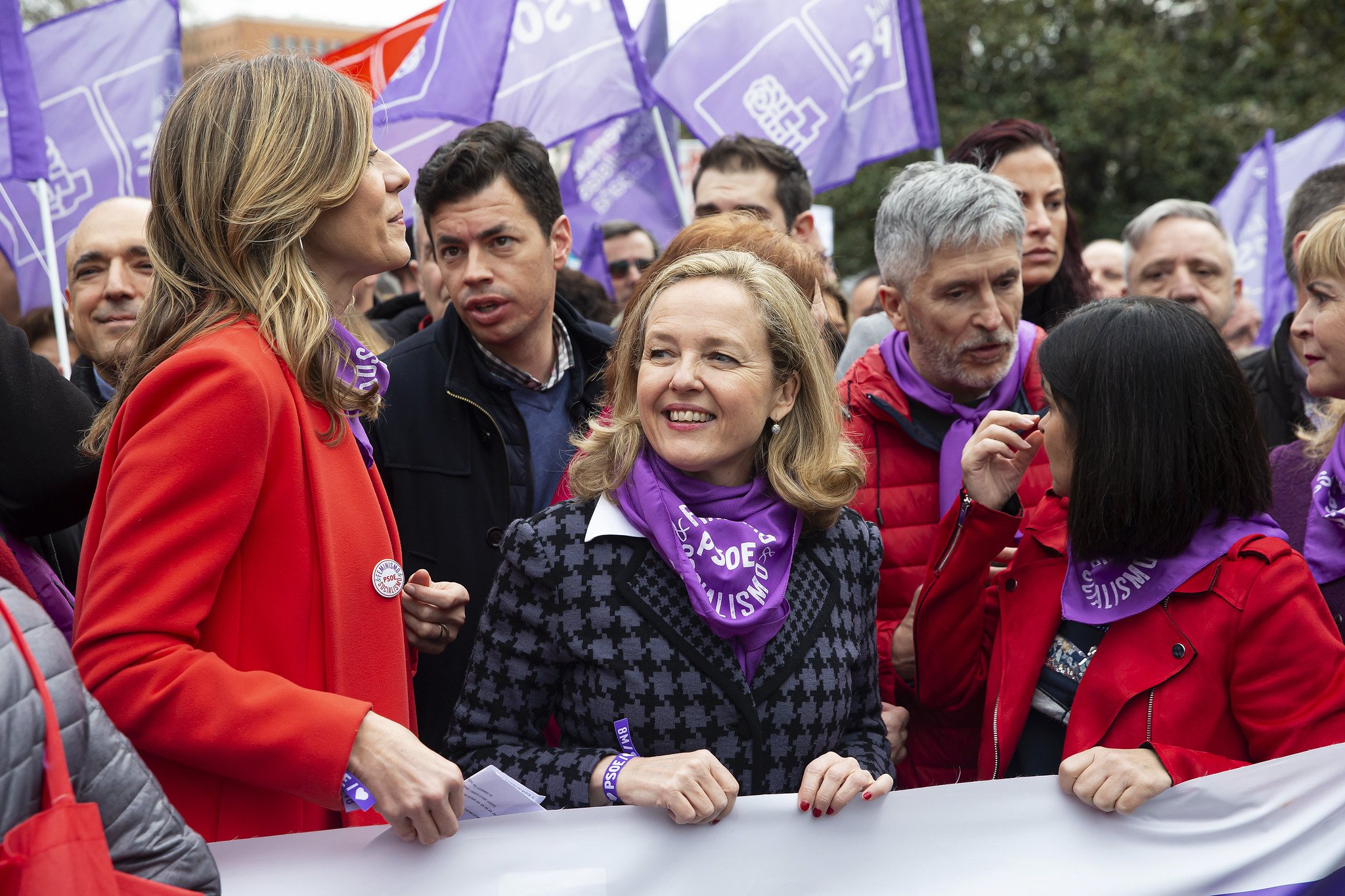Begoña Gómez (a la izquierda, de rojo) / Foto: Pablo Moreno