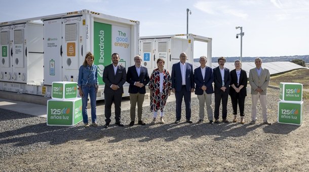 Iberdrola ha inaugurado inaugura la mayor batería de almacenamiento de energía de España, con 120 meegavatios hora (MWh), en el complejo Campo Arañuelo (Cáceres) Iberdrola ha inaugurado inaugura la mayor batería de almacenamiento de energía de España, con 120 meegavatios hora (MWh), en el complejo Campo Arañuelo (Cáceres)