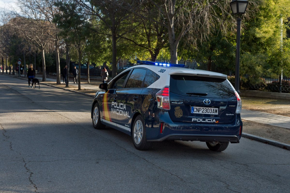 La Policía Nacional detuvo a los cuatro okupas 