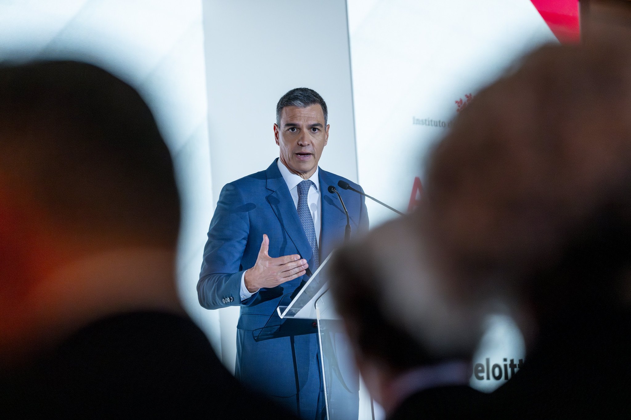 Sánchez hace la pelota al empresariado catalán / Foto: Pablo Moreno