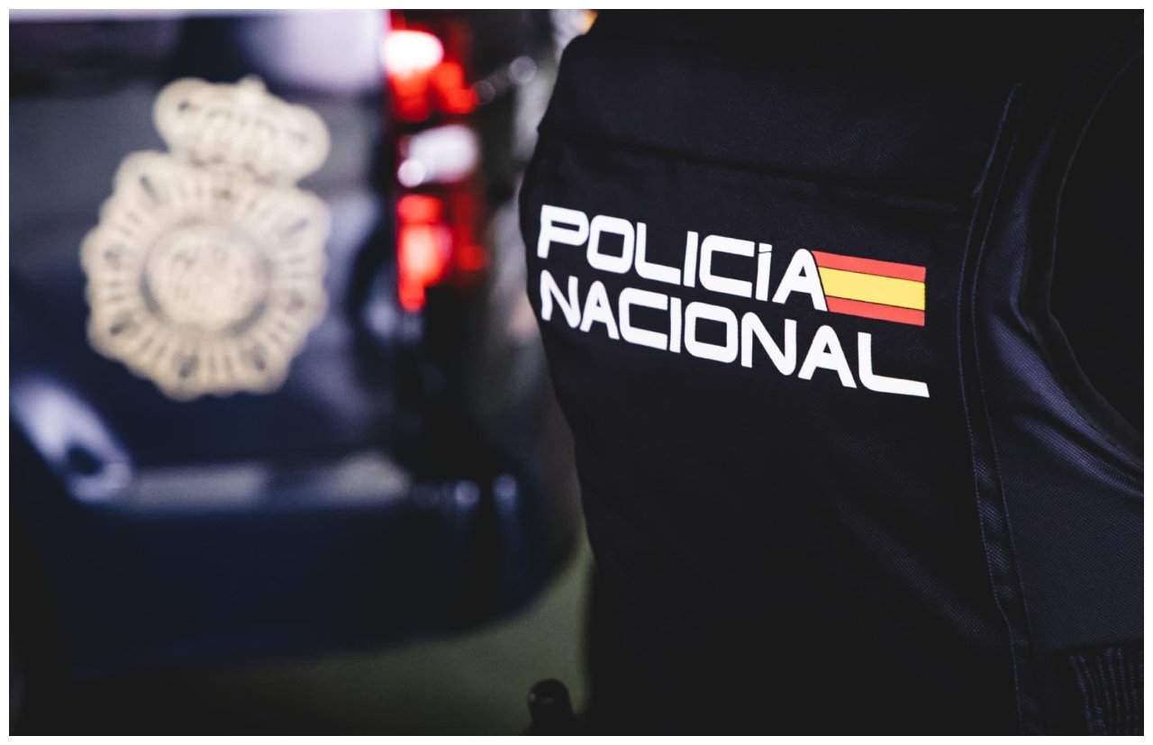 13 veces detenido, en menos de dos semanas, un inmigrante senegalés que agredió a varias camareras, en Gijón