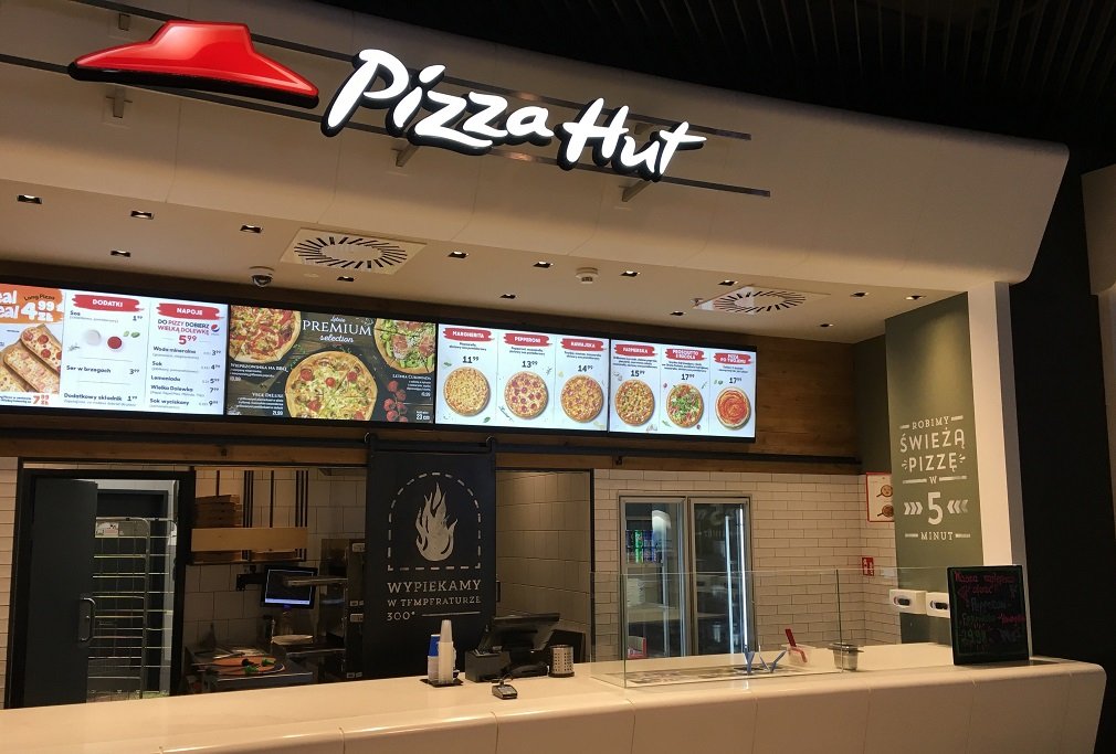 Yum! Brands vende la cadena de pizzerías Pizza Hut