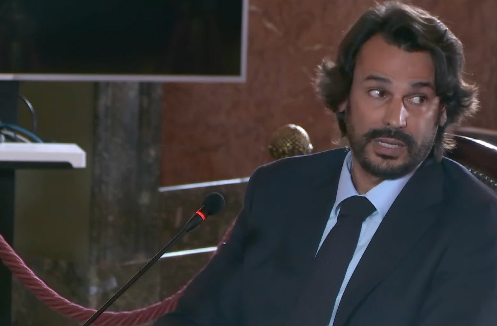 Si González Amador no cumplió con sus obligaciones fiscales, pues eso lo dirán los jueces pero lo que no puede ser es que los ministros de la Corona se disputen espacio en los medios para calumniar al enemigo político o utilicen medios próximos para machacar a una persona Si González Amador no cumplió con sus obligaciones fiscales, pues eso lo dirán los jueces pero lo que no puede ser es que los ministros de la Corona se disputen espacio en los medios para calumniar al enemigo político o utilicen medios próximos para machacar a una persona