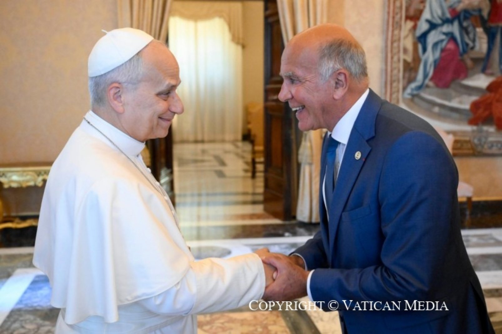 El Papa León XIV con miembros de la Fundación Jerome Lejeune (Foto: Vatican Media)