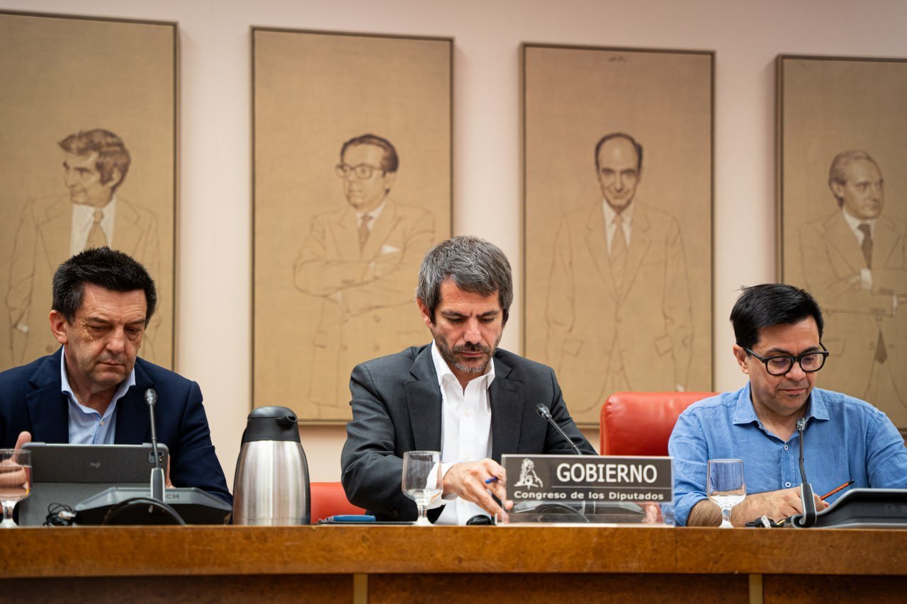 Asimismo, el ministro, en un alarde de demostración de aquello de que la cultura es de todos ha anunciado que Madrid acogerá el Foro Internacional para la Cultura Palestina Asimismo, el ministro, en un alarde de demostración de aquello de que la cultura es de todos ha anunciado que Madrid acogerá el Foro Internacional para la Cultura Palestina