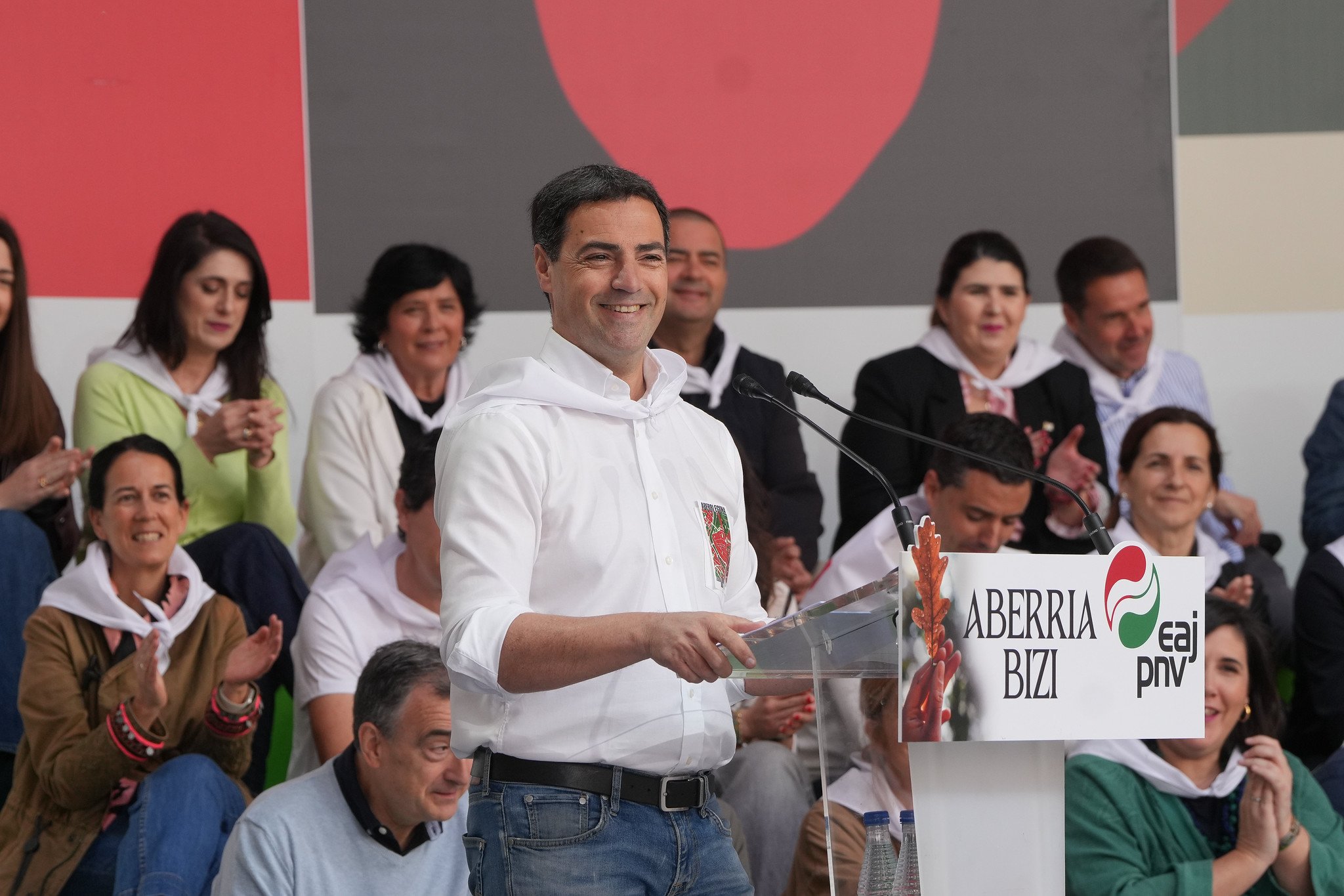 El presidente de la comunidad autónoma vasca, Imanol Pradales (PNV)