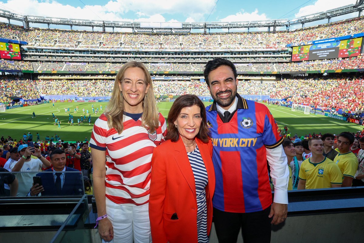 Mamdani y Hochul copian el modelo Obama, con muy mala leche Mamdani y Hochul copian el modelo Obama, con muy mala leche