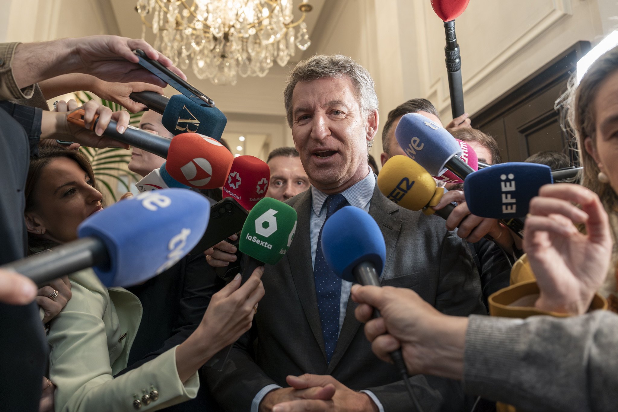 Don Alberto, felicidades, ha llegado a una gran conclusión, que el concebido y no nacido es una vida, que tiene derechos / Foto: Pablo Moreno 