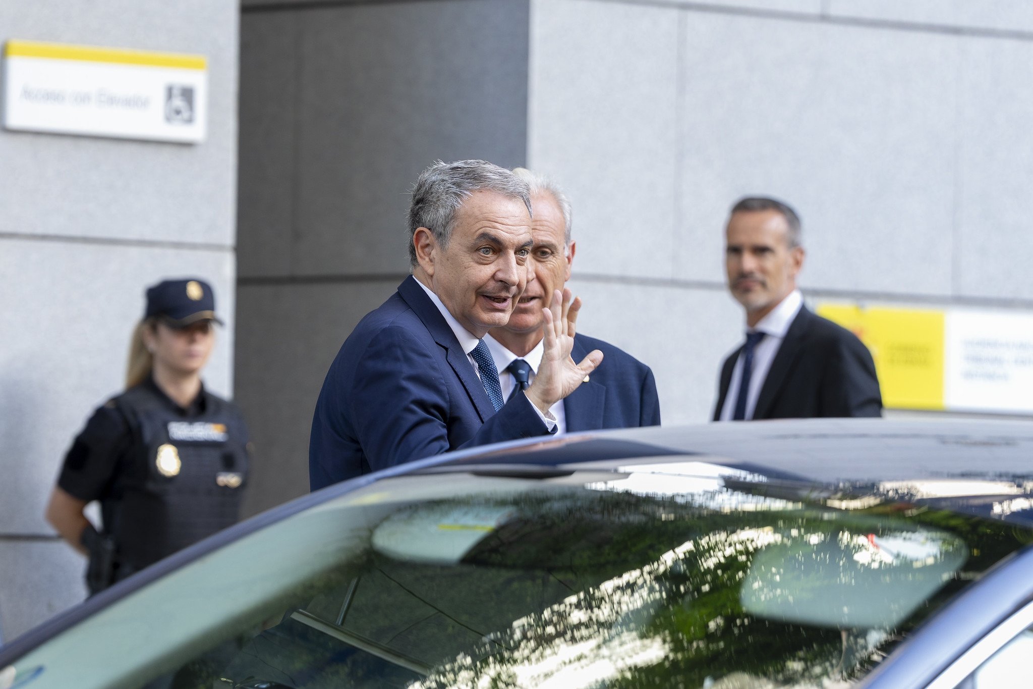 José Luis Rodríguez Zapatero declaró como investigado el pasado 17 de junio, ante el juez de la Audiencia Nacional, José Luis Calama. Es probable que tenga que volver a hacerlo, tras las declaraciones de su socio, Julio Martínez / Foto: Pablo Moreno José Luis Rodríguez Zapatero declaró como investigado el pasado 17 de junio, ante el juez de la Audiencia Nacional, José Luis Calama. Es probable que tenga que volver a hacerlo, tras las declaraciones de su socio, Julio Martínez / Foto: Pablo Moreno