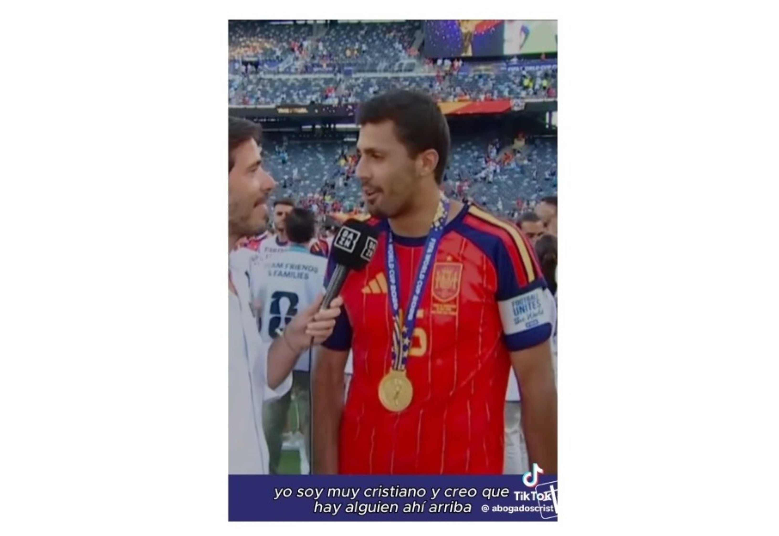 Rodri, el capitán del equipo y el héroe de la final, Ferrán Torres, no tienen reparo en confesarse católicos