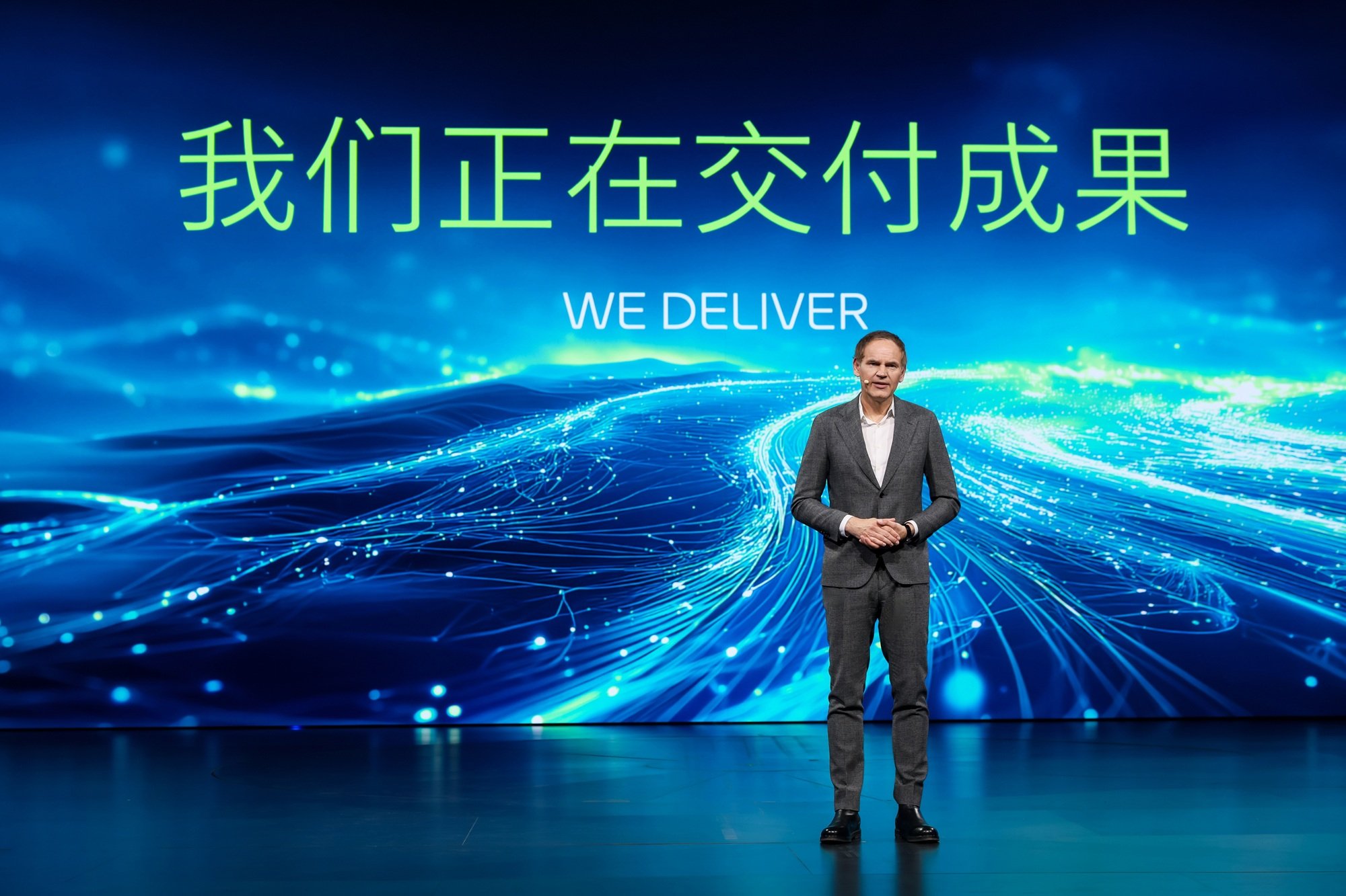 El grupo Volkswagen que dirige Oliver Blume ha visto desplomarse sus ventas un 20% en China en el primer semestre