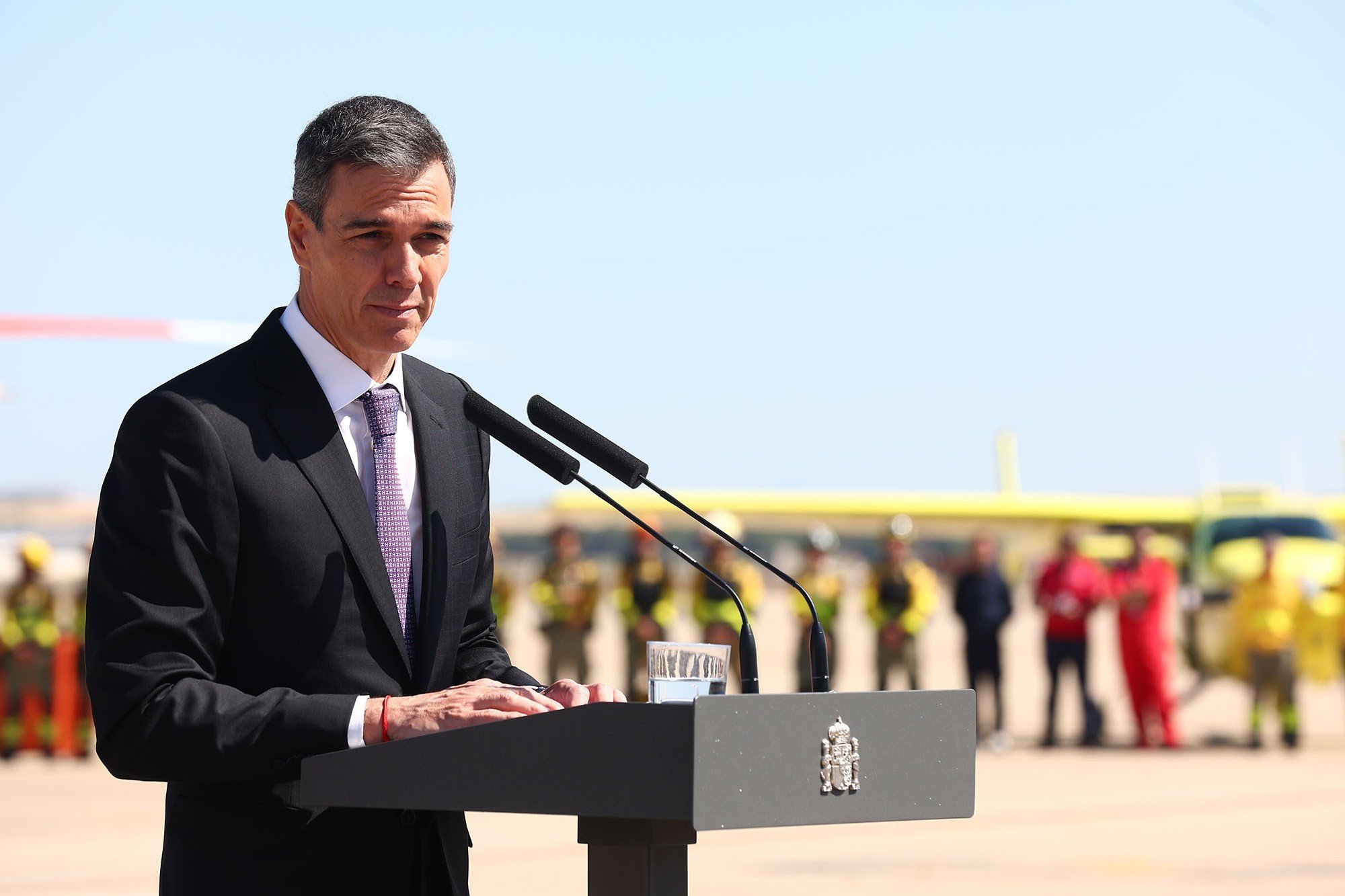 Por el lado de la ultraizquierda, la cosa está aún peor que para Sánchez, Yolanda Díaz o Sumar o aún no se sabe muy bien qué se quedaría en el 7,4% de los apoyos y 11 o 12 escaños, y Podemos con solo un asiento y el 3% de los apoyos