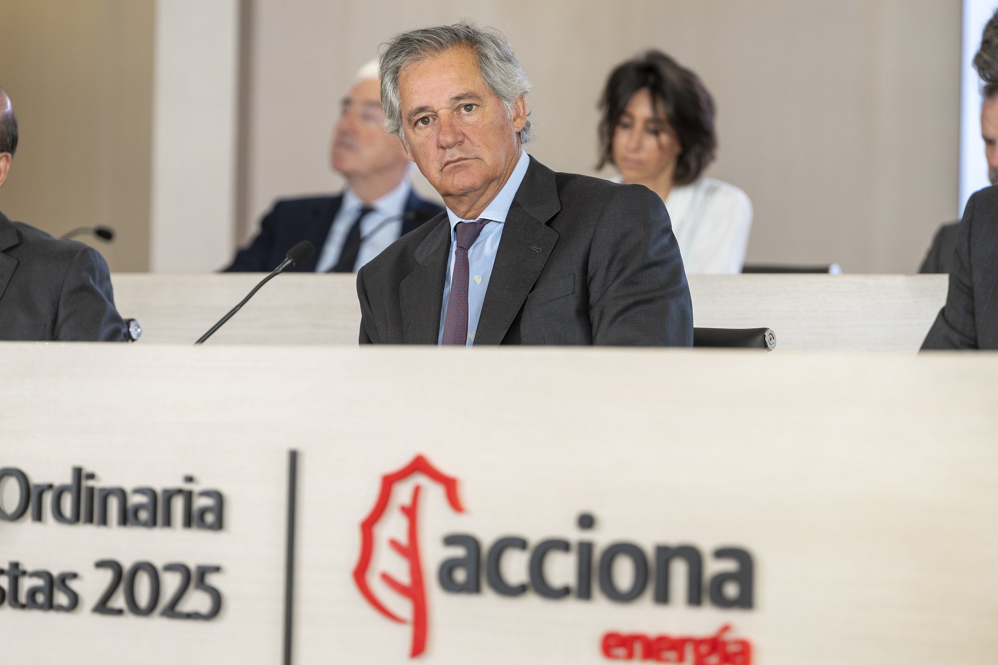 José Manuel Entrecanales Domecq dice que la venta se mantiene “definitivamente como una posibilidad” que se valorará dentro de las decisiones estratégicas que analizará la dirección para optimizar el valor de la filial verde