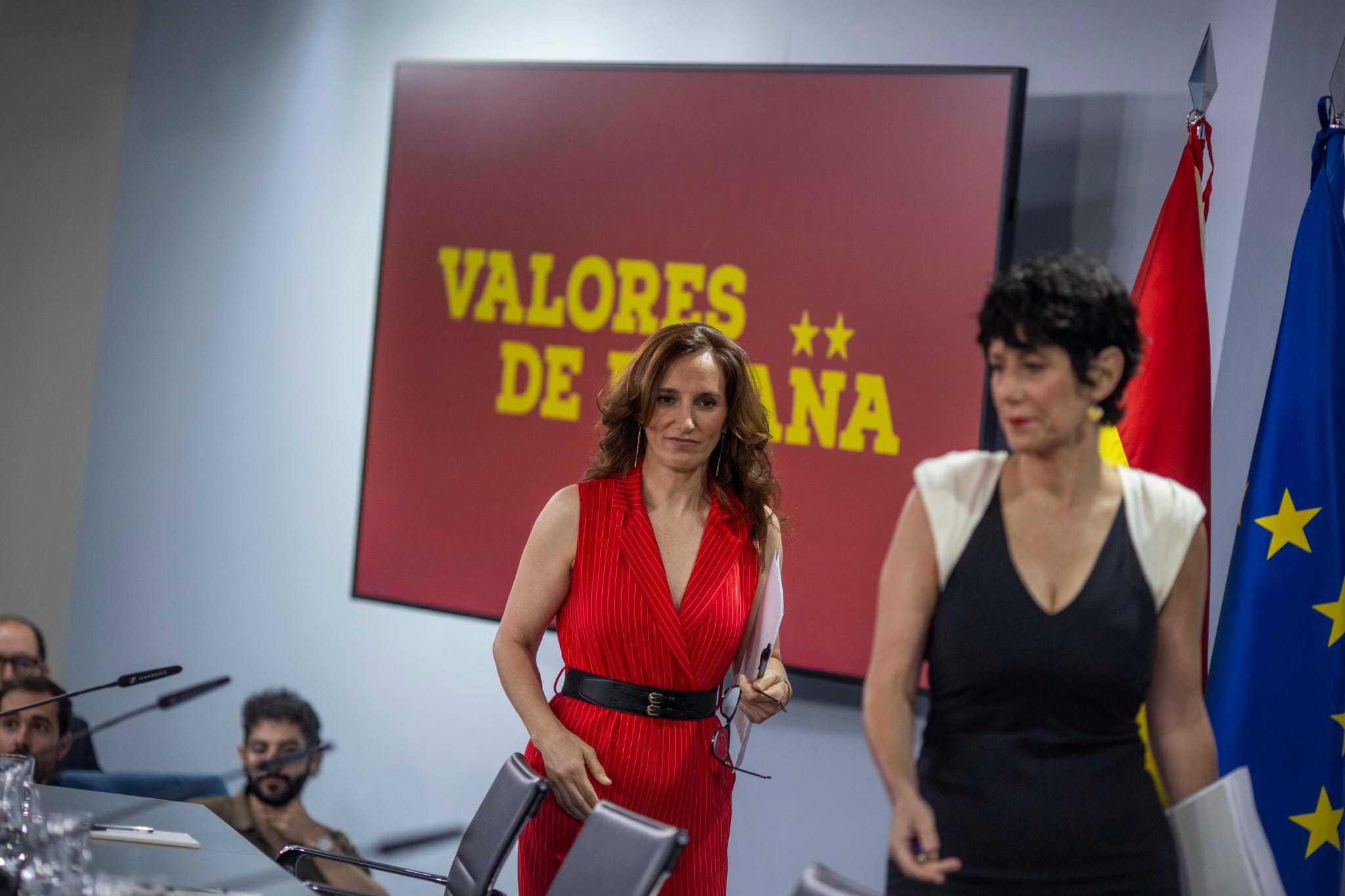 Este nuevo foco de polémica le ha surgido a la pobre Moni en Ceuta