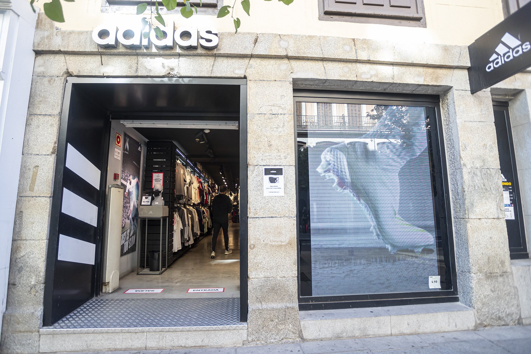La firma alemana de ropa deportiva Adidas / Foto: Pablo Moreno