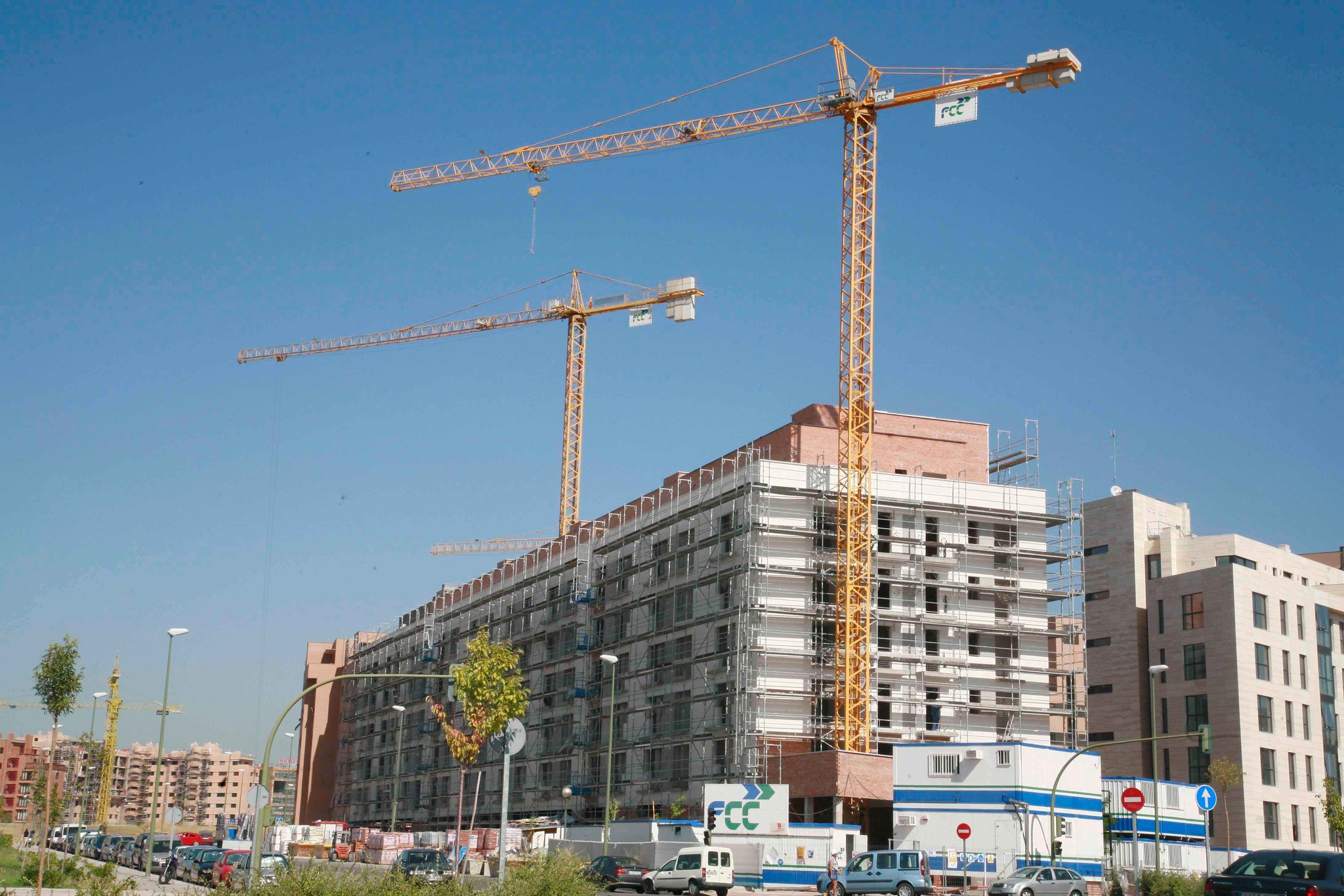 Uno de los grupos que más destacó por su influencia positiva en la tasa anual fue vivienda, por la subida de los precios de la electricidad, dice el INE / Foto: Pablo Moreno