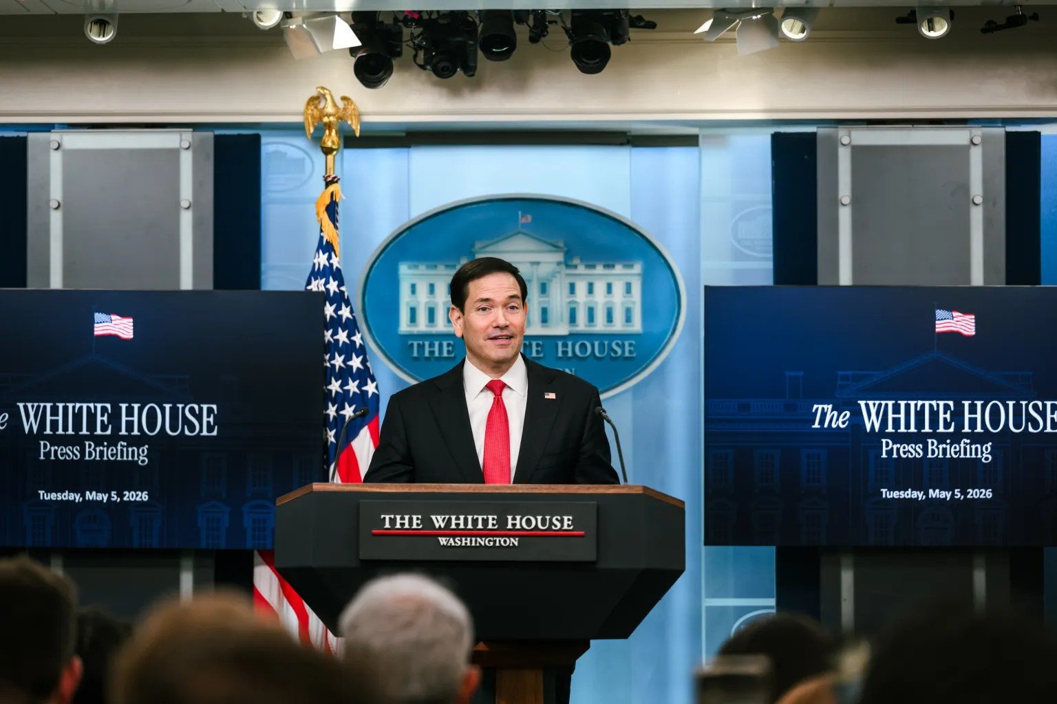 A sus 55 años, Rubio goza de una experiencia de casi dos décadas en el Senado de Estados Unidos, y desde enero de 2025, ocupa la secretaría de Estado de Estados Unidos, siendo el líder político hispano más relevante de la historia A sus 55 años, Rubio goza de una experiencia de casi dos décadas en el Senado de Estados Unidos, y desde enero de 2025, ocupa la secretaría de Estado de Estados Unidos, siendo el líder político hispano más relevante de la historia