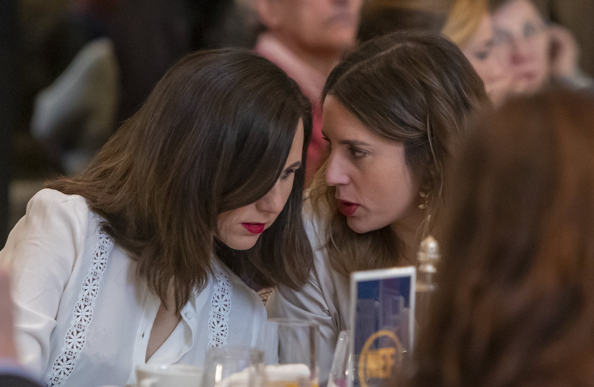 Las feministas y podemitas Ione Belarra e Irene Montero no dicen nada sobre las jóvenes y niñas violadas en Ceuta, tras la invasión marroquí / Foto: Pablo Moreno