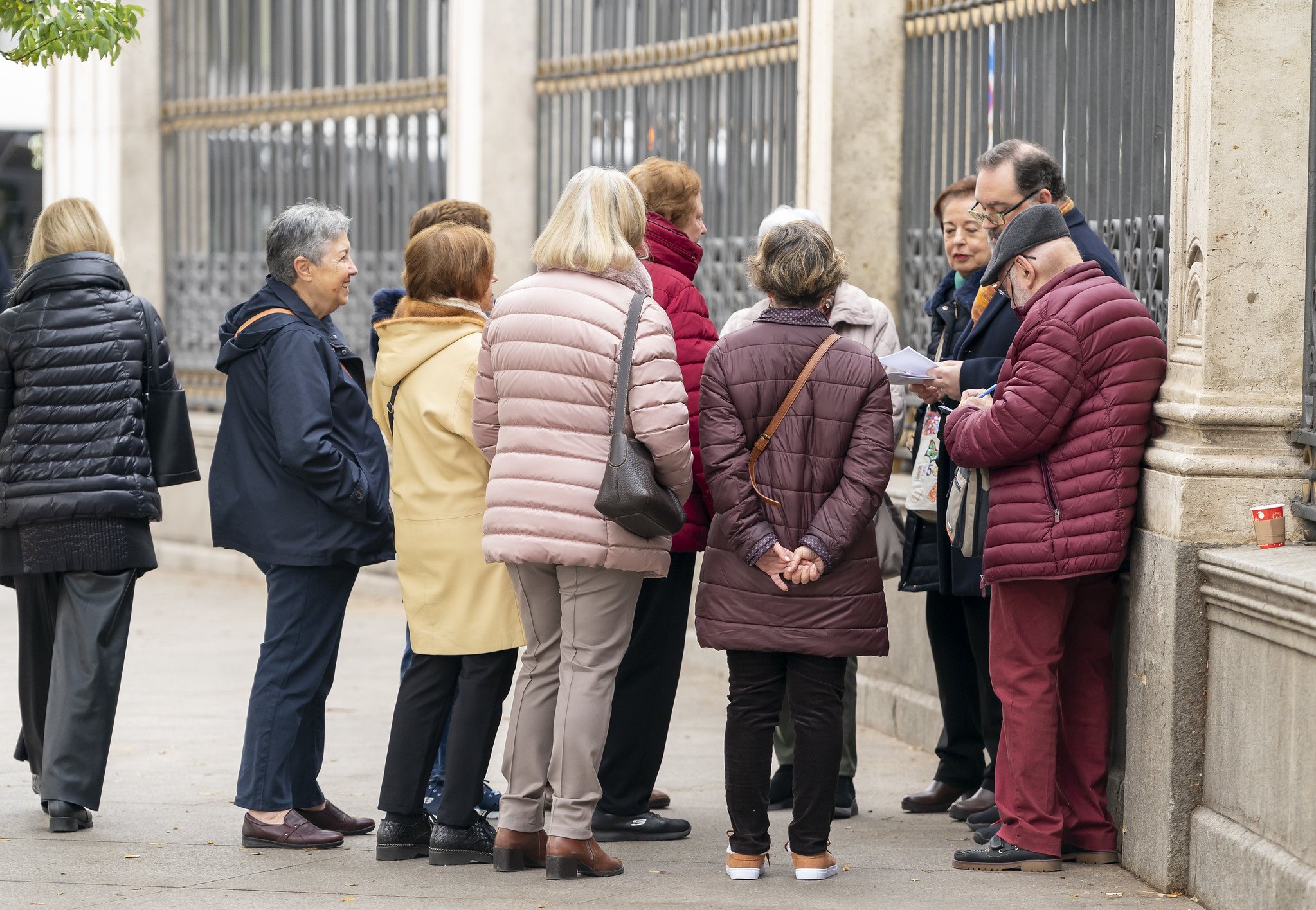 A partir del 1 de enero de 2027, la sinpar ministra de Seguridad Social, Elma Saiz, agudizará el sistema de que, para cobrar el 100 por 100 de la pensión, haya que cotizar más / Foto: Pablo Moreno