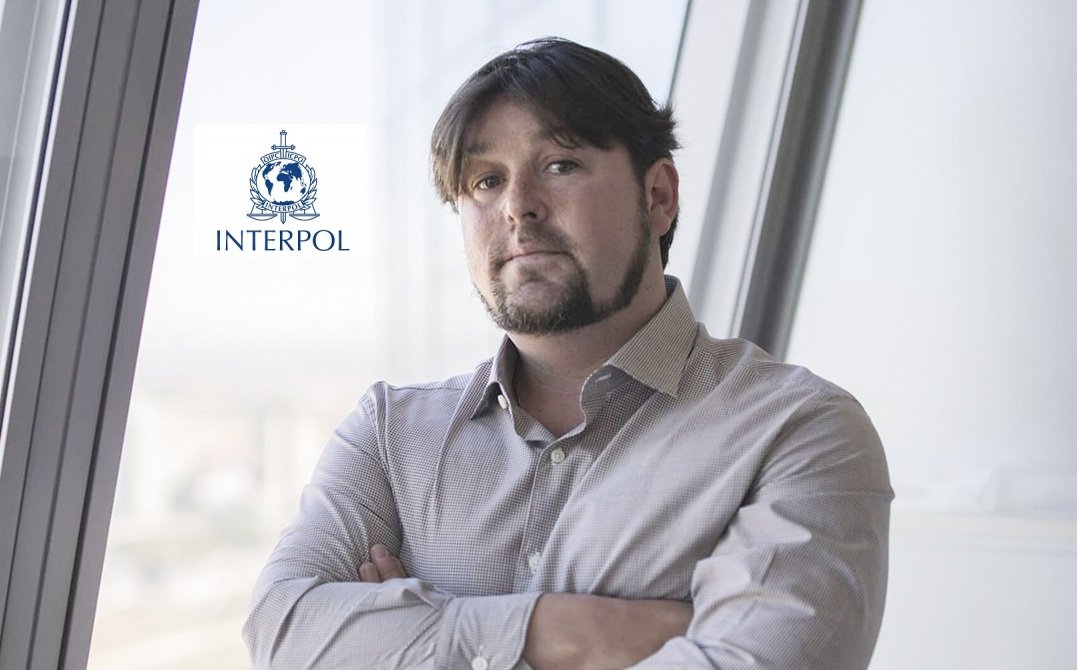 La Interpol ha detenido al empresario Alejandro Hamlyn, que llevaba fugado de la Justicia 15 meses La Interpol ha detenido al empresario Alejandro Hamlyn, que llevaba fugado de la Justicia 15 meses