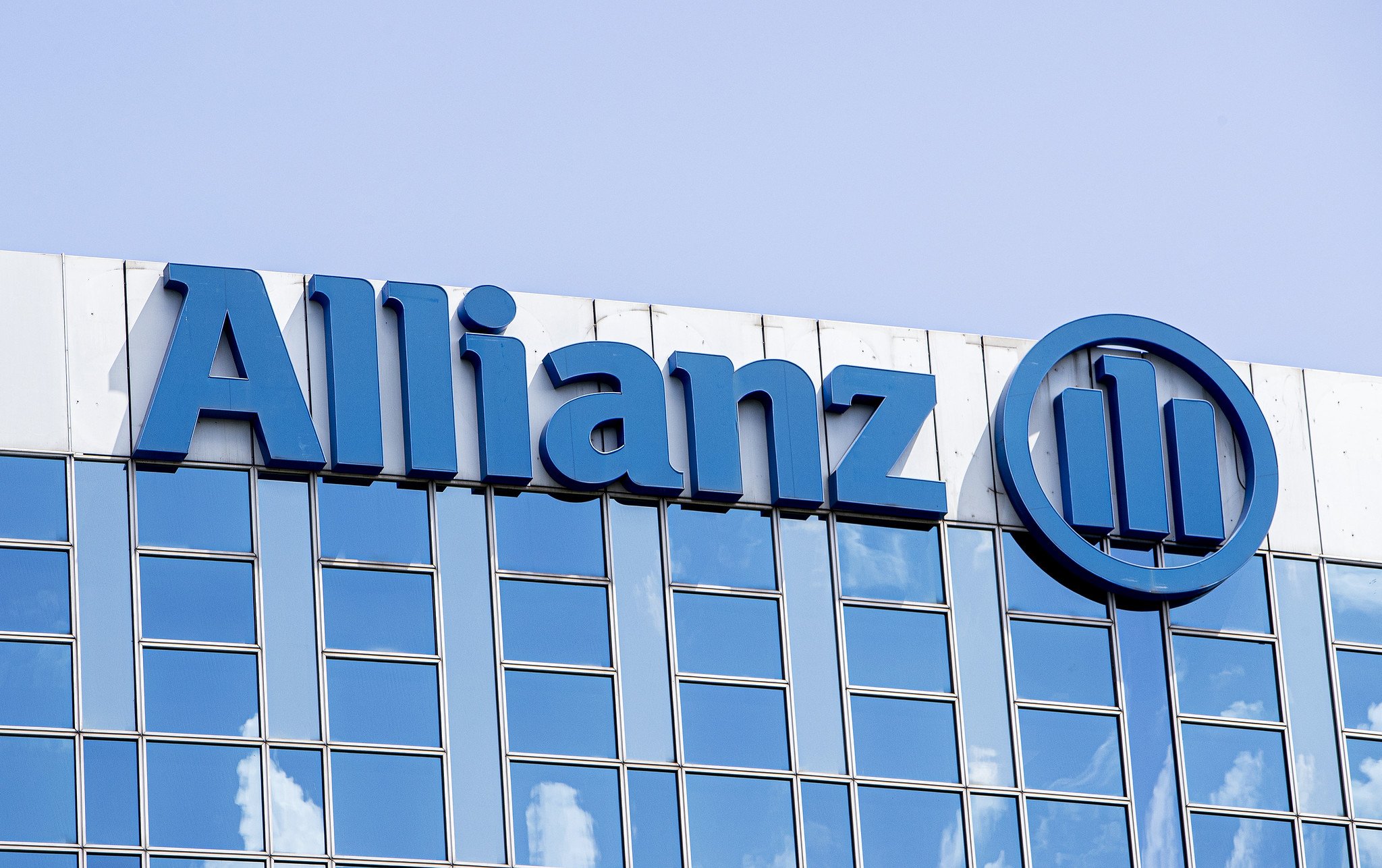 Allianz Seguros en España sólo aporta el 1,6% del beneficio operativo del Grupo. Poca cosa / Foto: Pablo Moreno