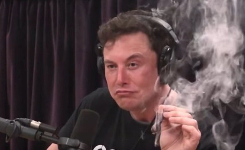 Elon Musk no dudó en fumarse un porro en una entrevista radiofónica... y ahora quiere que sean legales las drogas psicotrópicas Elon Musk no dudó en fumarse un porro en una entrevista radiofónica... y ahora quiere que sean legales las drogas psicotrópicas