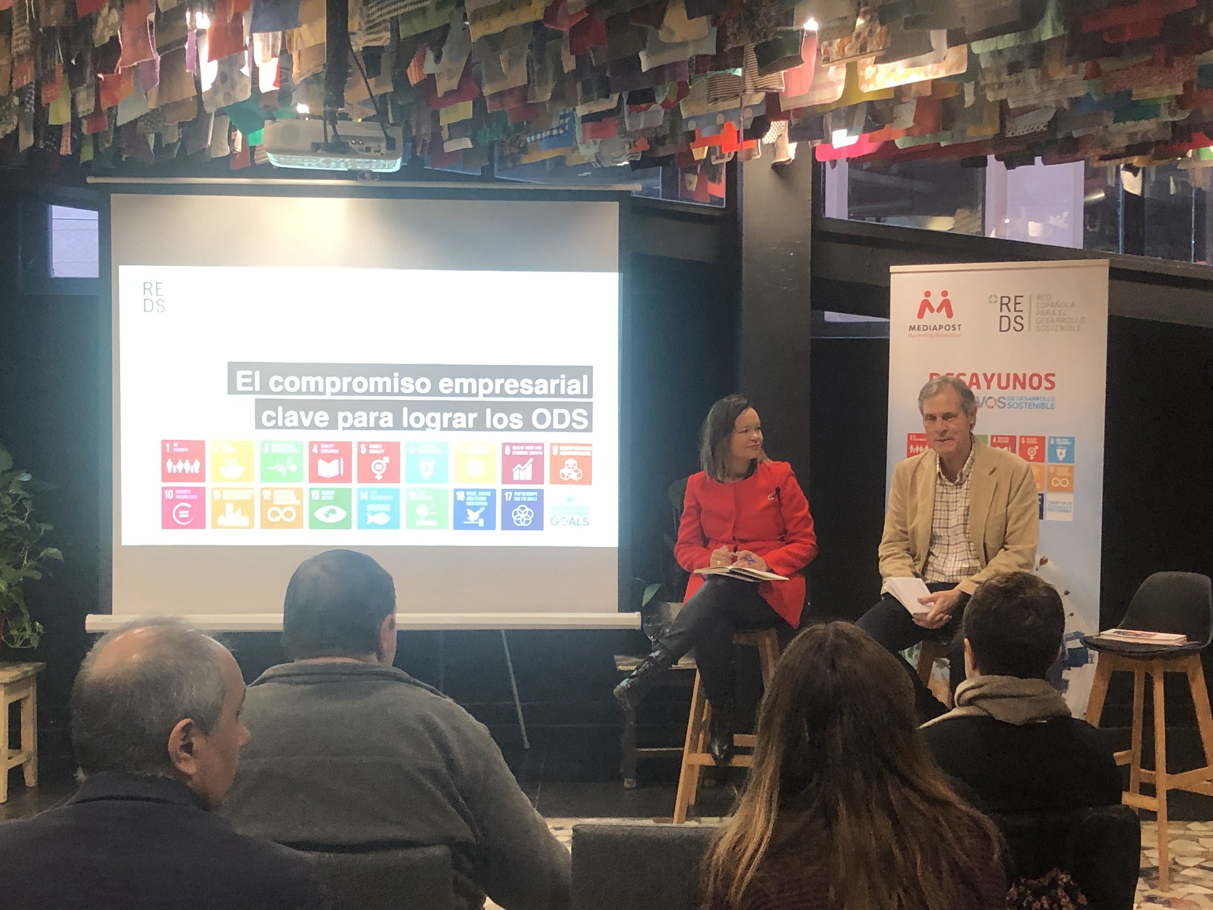 Leire Pajín e Ignacio Pi en el IV Desayuno Objetivos para el Desarrollo Sostenible Leire Pajín e Ignacio Pi en el IV Desayuno Objetivos para el Desarrollo Sostenible