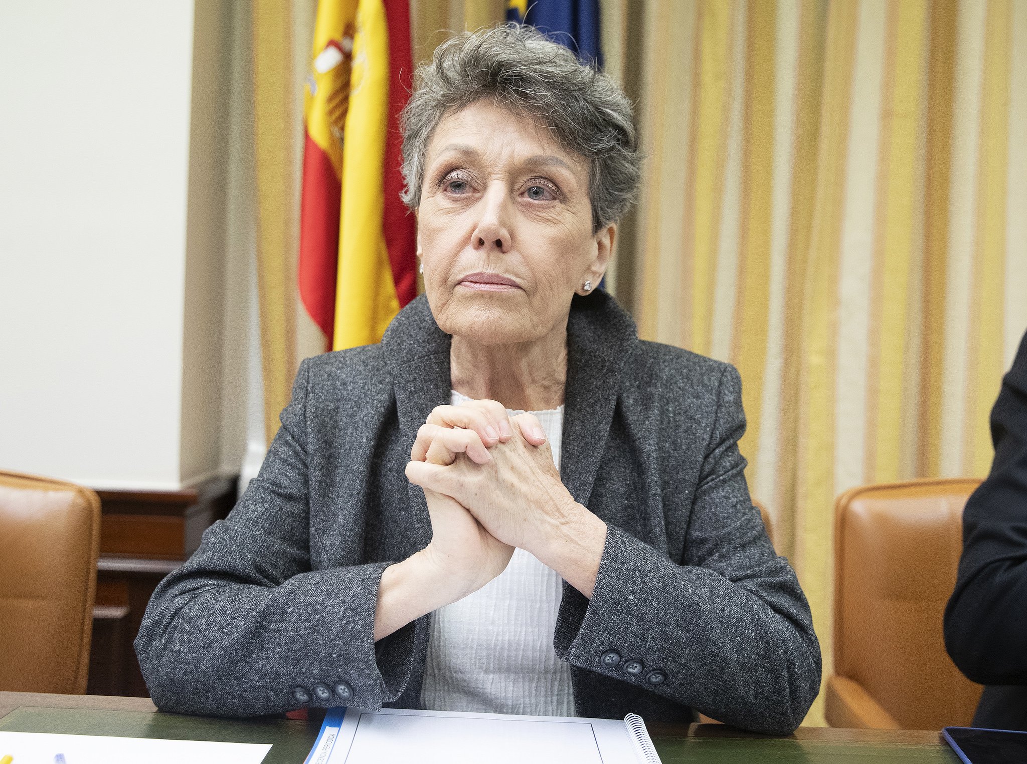 Rosa María Mateo: "Ustedes seguirán diciendo 'márchese' -de RTVE- y yo les seguiré diciendo 'arréglenlo ustedes'"... ahora le toca a RNE Rosa María Mateo: "Ustedes seguirán diciendo 'márchese' -de RTVE- y yo les seguiré diciendo 'arréglenlo ustedes'"... ahora le toca a RNE