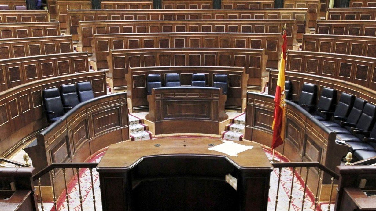 El PSOE inicia la legislatura del tánatos El PSOE inicia la legislatura del tánatos