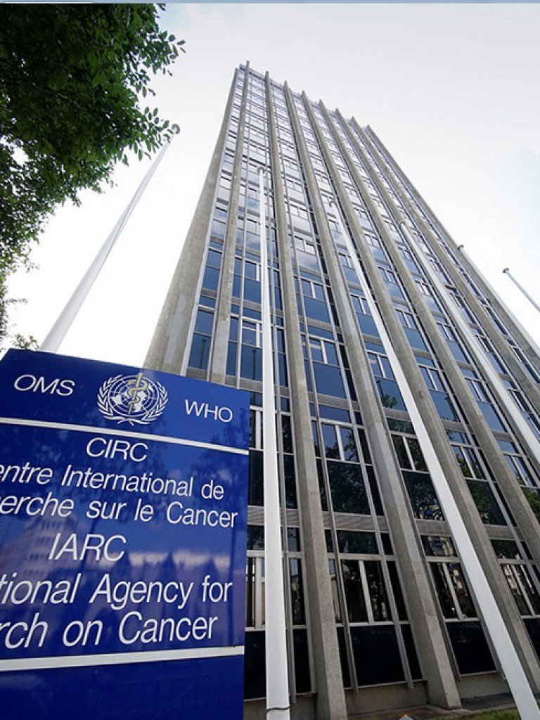 La curva no cede. Lo que ocurre es que el Gobierno miente: las pruebas