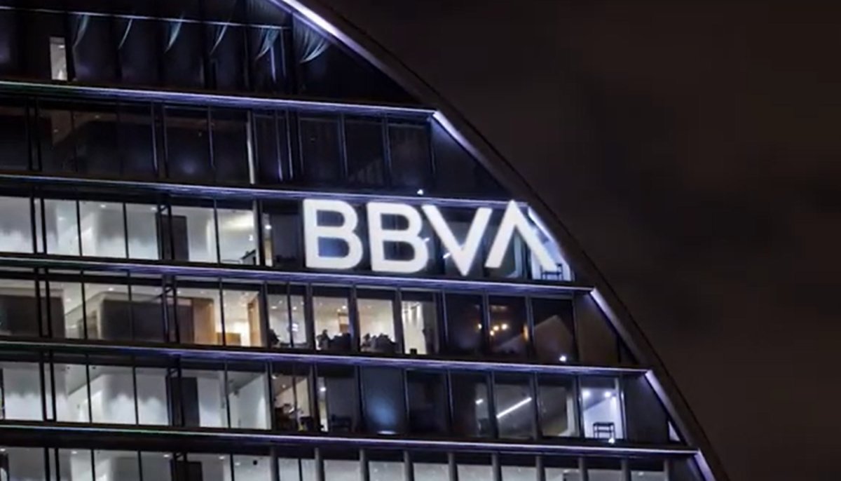 El BBVA, protagonista no sólo por los resultados, sino por su imputación en el 'caso Villarejo' El BBVA, protagonista no sólo por los resultados, sino por su imputación en el 'caso Villarejo'