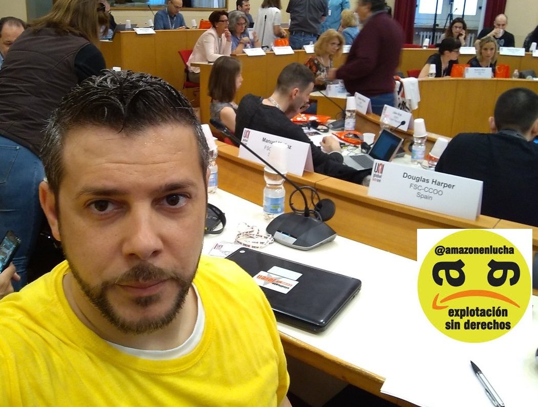 Douglas Harper (CCOO en el centro logístico de Amazon San Fernando de Henares) en una reunión en Roma con otros sindicatos del gigante en abril de 2018