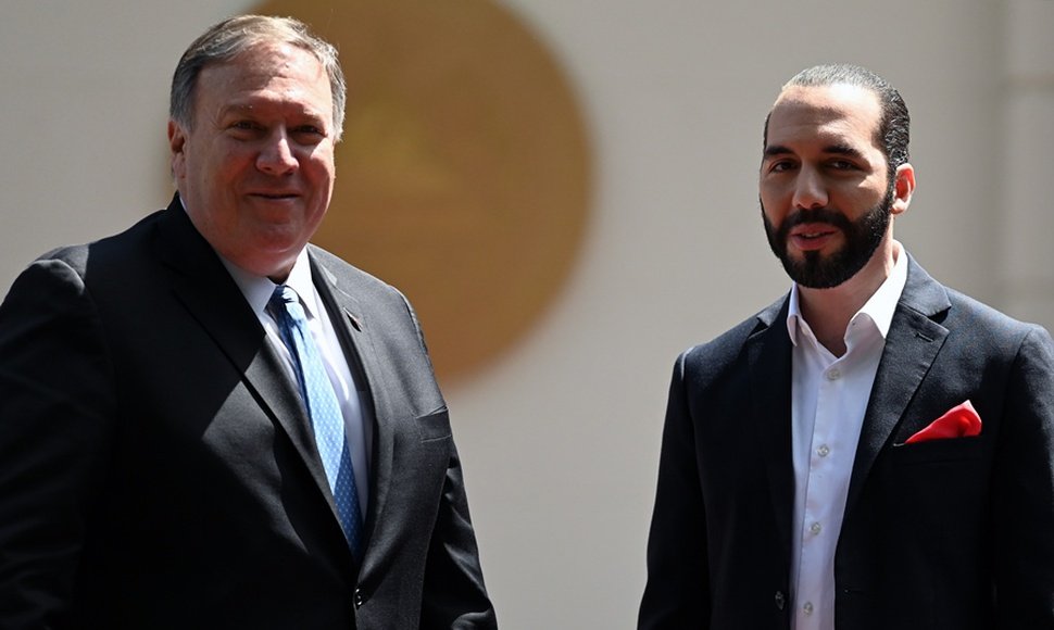 Pompeo y Bukele Pompeo y Bukele