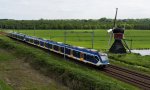 Un tren de CAF circulando por Holanda