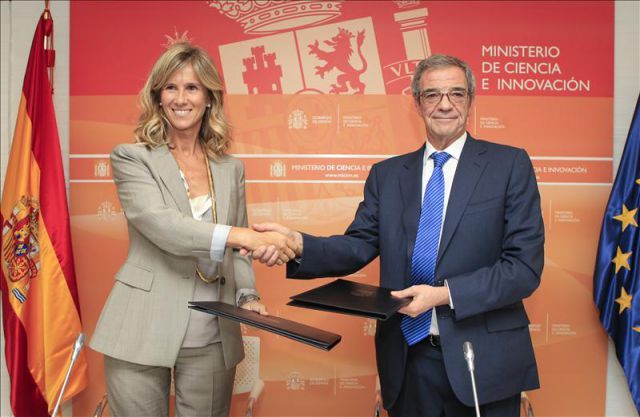 Telefónica. Alierta y Pallete pactan la entrada de Cristina Garmendia en el Consejo Telefónica. Alierta y Pallete pactan la entrada de Cristina Garmendia en el Consejo