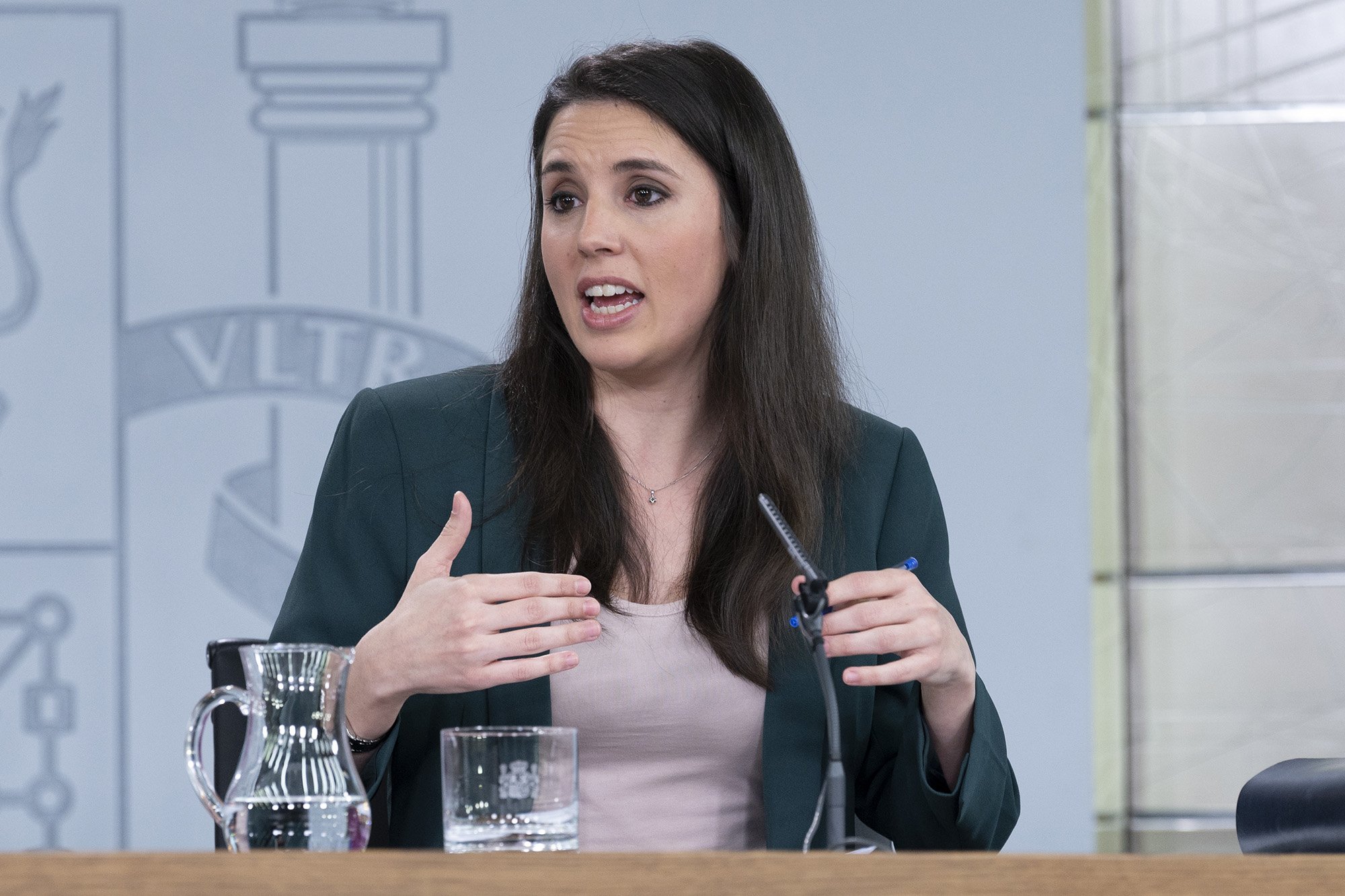 Irene Montero: contra el coronavirus, que den dinero los ricos... que ella es pobre Irene Montero: contra el coronavirus, que den dinero los ricos... que ella es pobre